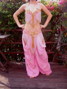 pinknoskirt